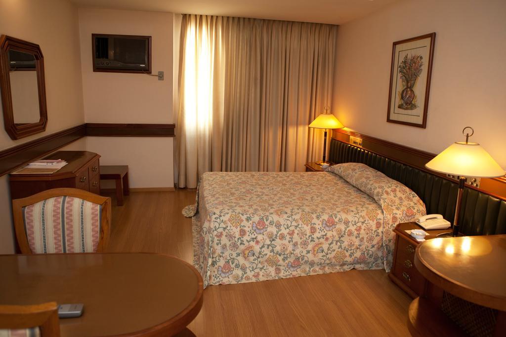 Hotel Gran Corona เซาเปาโล ภายนอก รูปภาพ